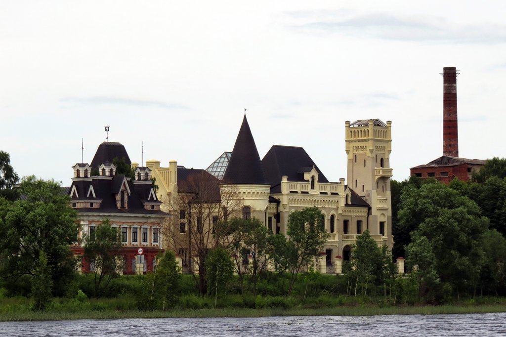Замок Понизовкина, Красный Профинтерн, Ярославская область