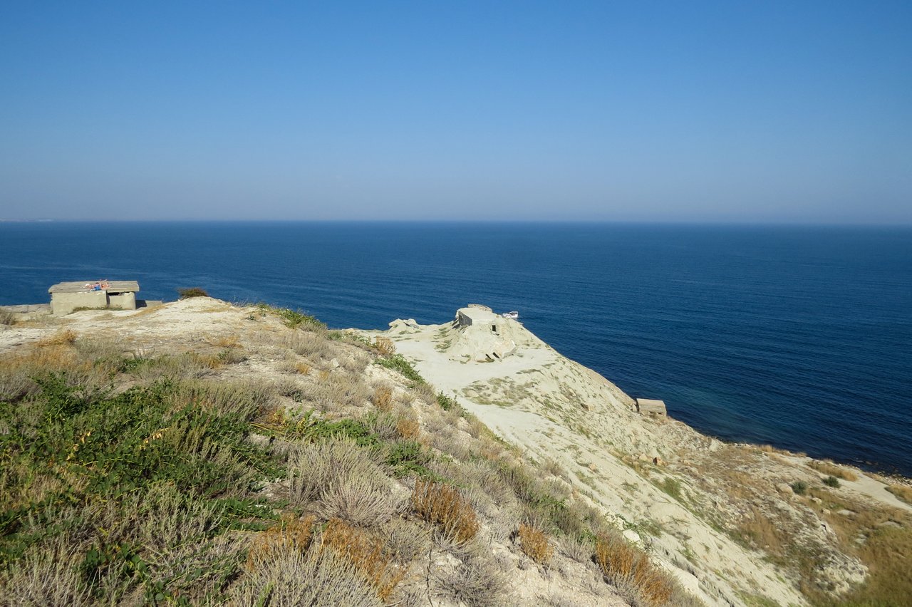 Крым, Феодосия, маяк, море, неизведанные тропы, бункер, заброшка